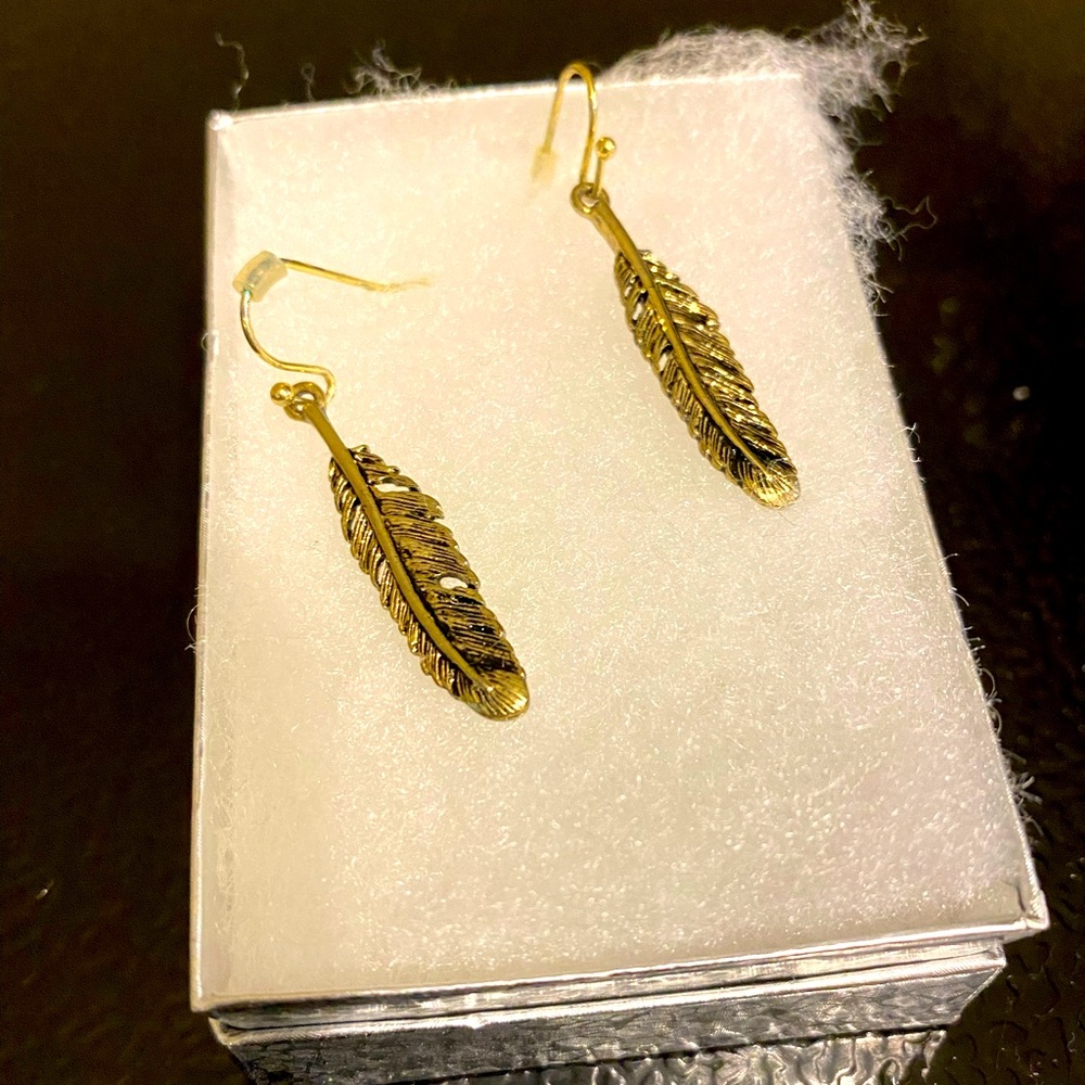 Gold BOHO Feather Dangle earrings